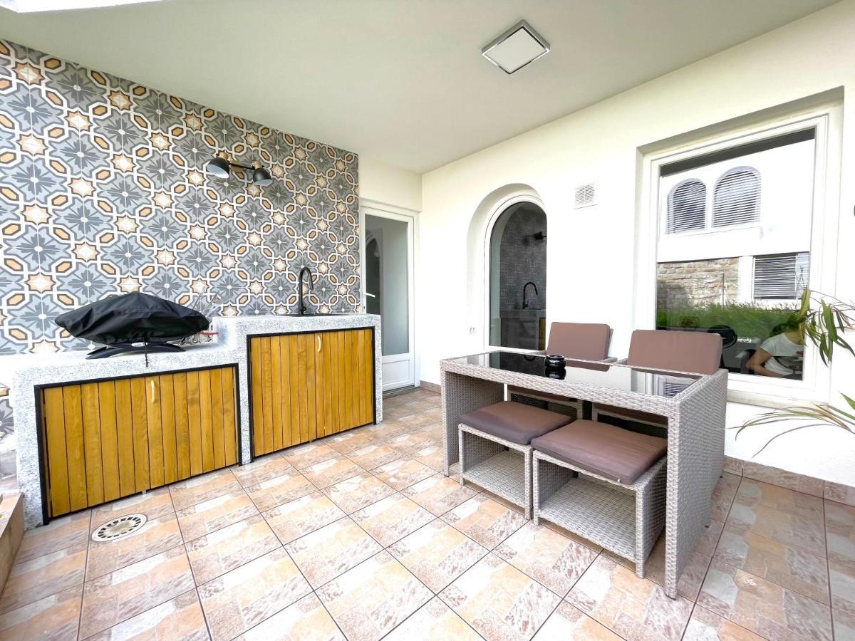 Appartement Happy Casa Oldtown Boutique à Koper Extérieur photo